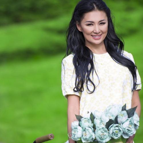 Madina Sadvakasova -   [Әскери әндер] Ән сал, сарбаз